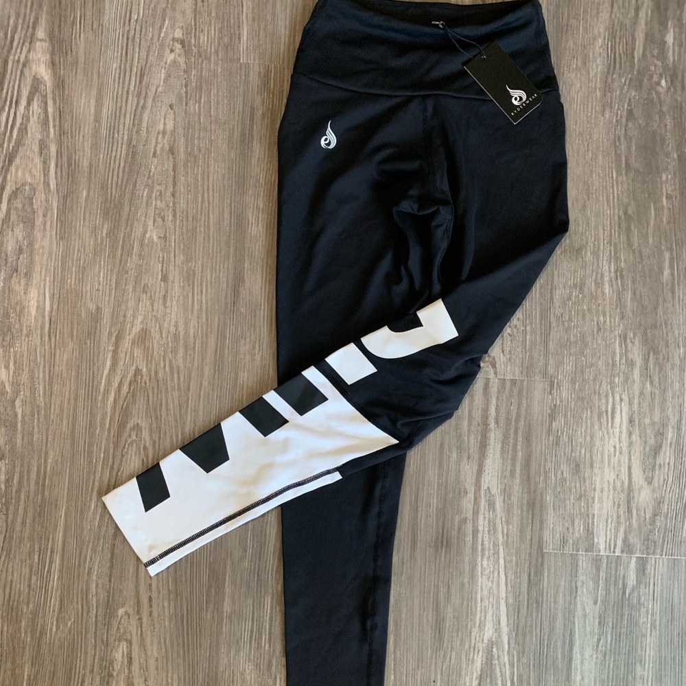 Scrunch Bum Ryderwear leggings